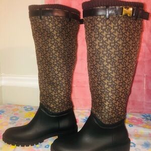 DKNY Monogram Black and Brown Winter Boots